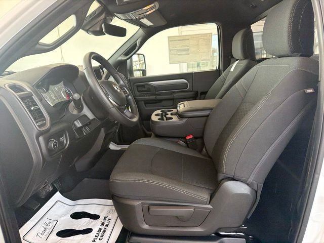 New 2026 RAM 3500 Tradesman AWD/4WD image 10