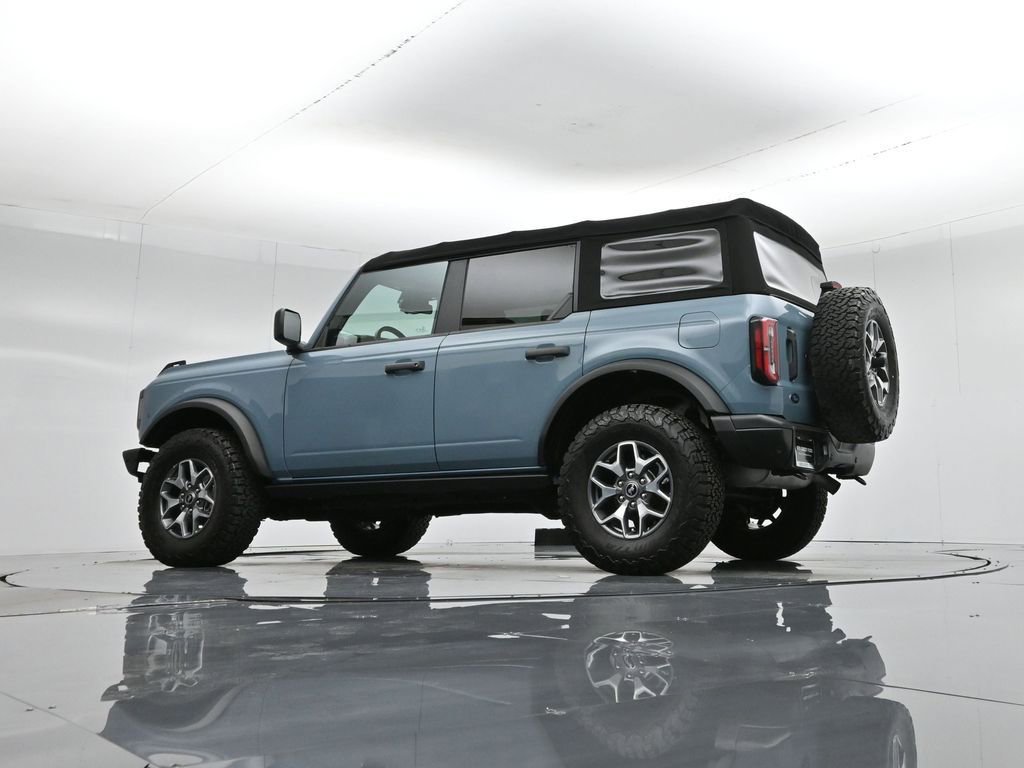 Certified 2021 Ford Bronco Badlands image 3