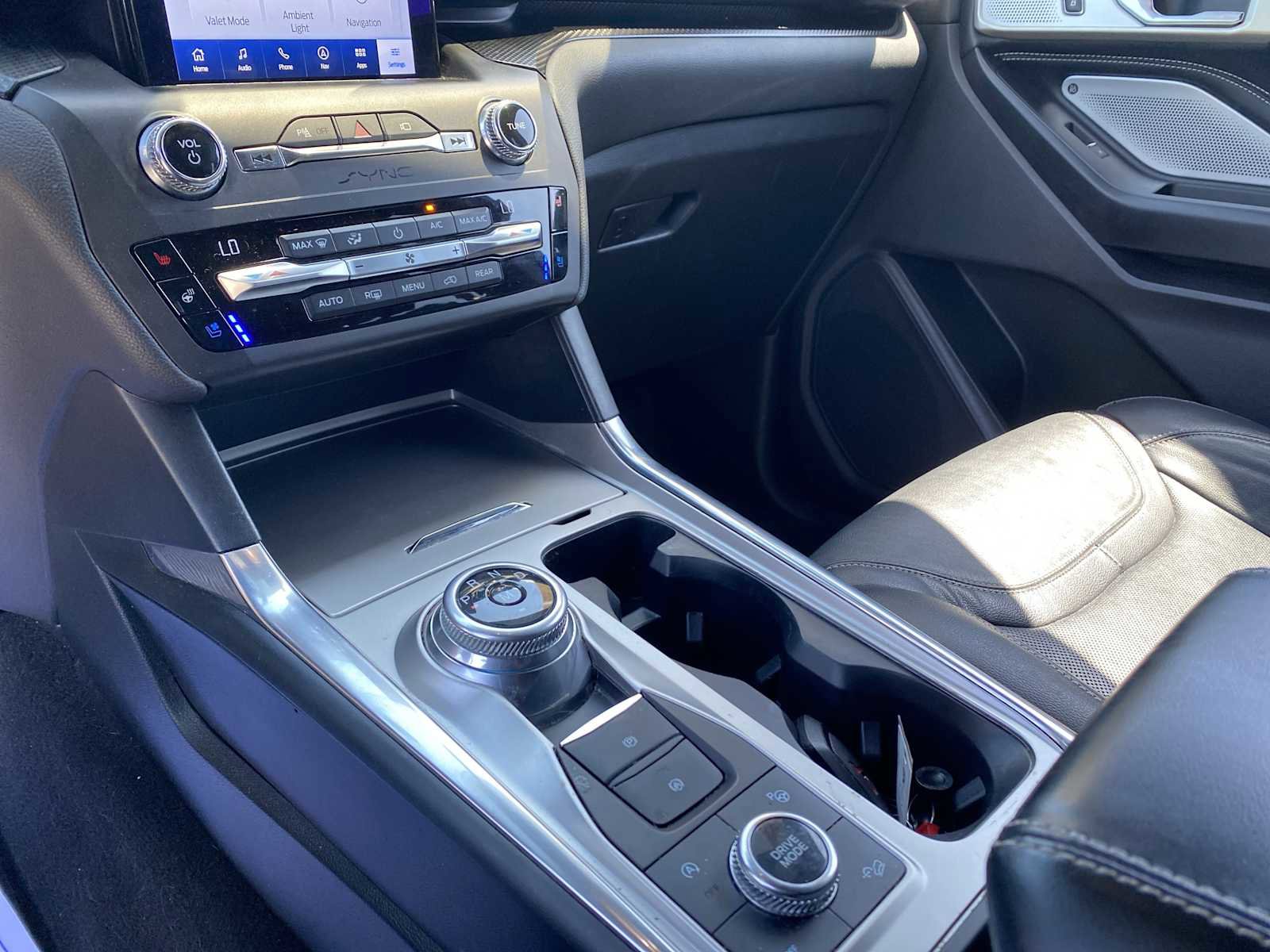 Used 2020 Ford Explorer ST w/ Premium Technology Package image 17