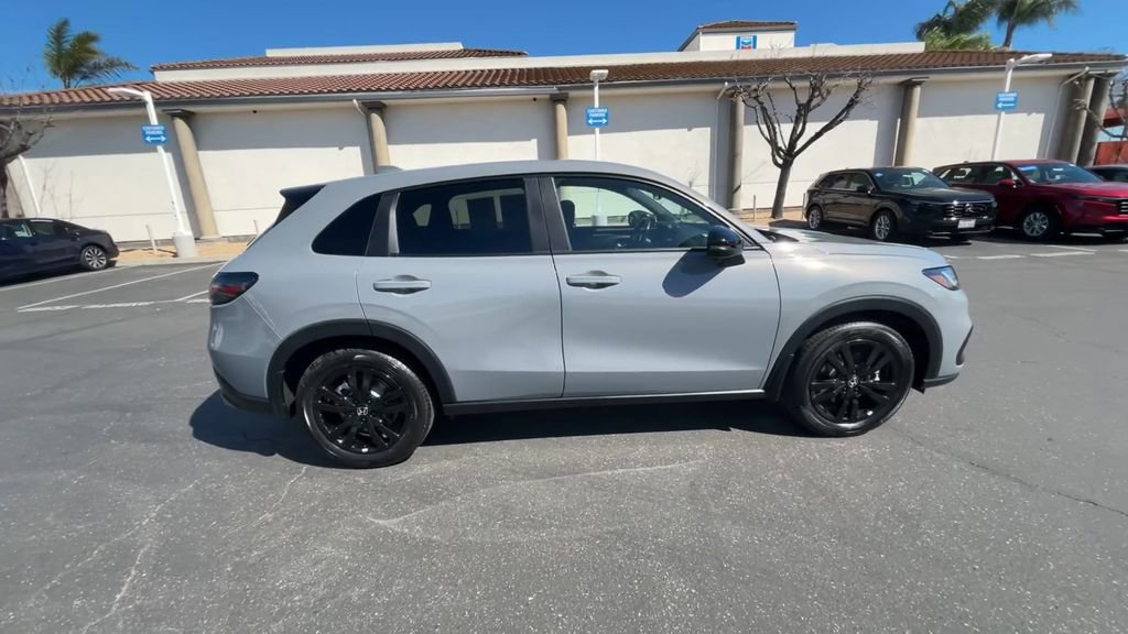 Certified 2026 Honda HR-V Sport image 9