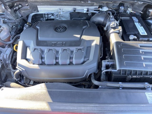 Used 2020 Volkswagen Tiguan SEL image 31