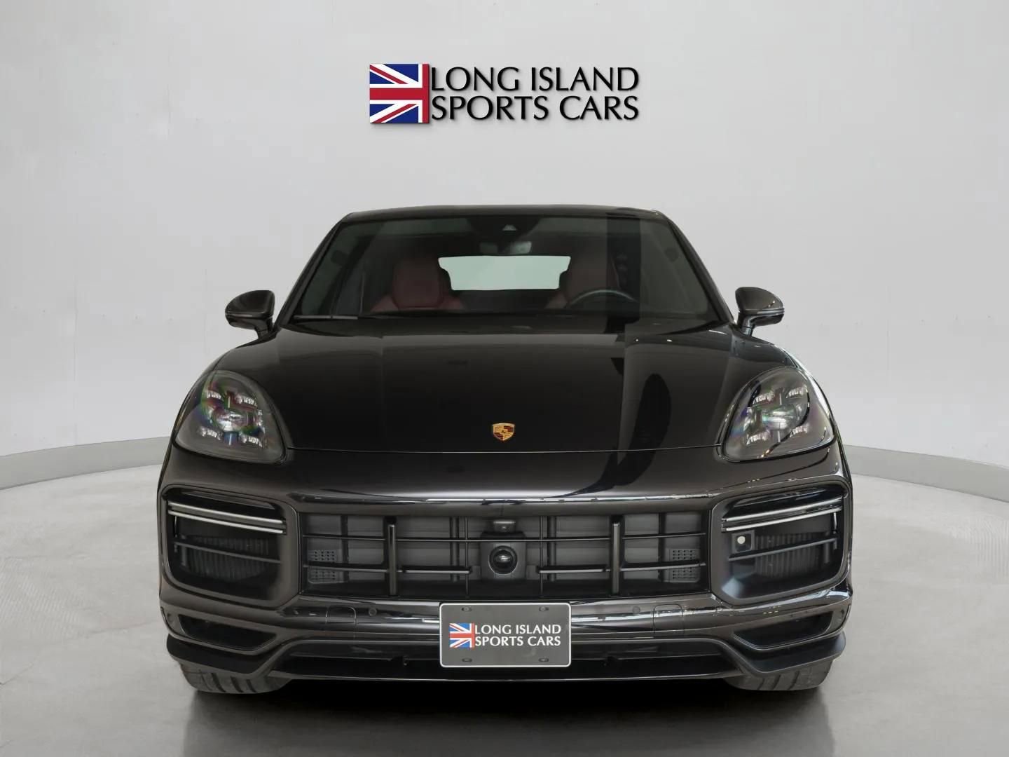 Used 2022 Porsche Cayenne Turbo GT AWD/4WD image 2
