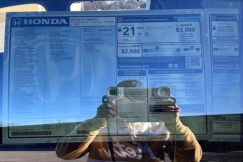 New 2025 Honda Pilot EX-L image 14