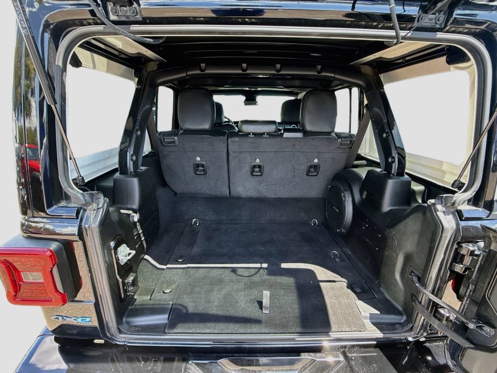 Certified 2023 Jeep Wrangler Unlimited Sahara AWD/4WD image 30
