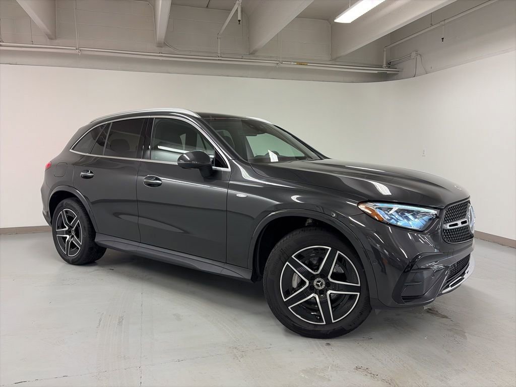 Used 2026 Mercedes-Benz GLC 350e 4MATIC image 8
