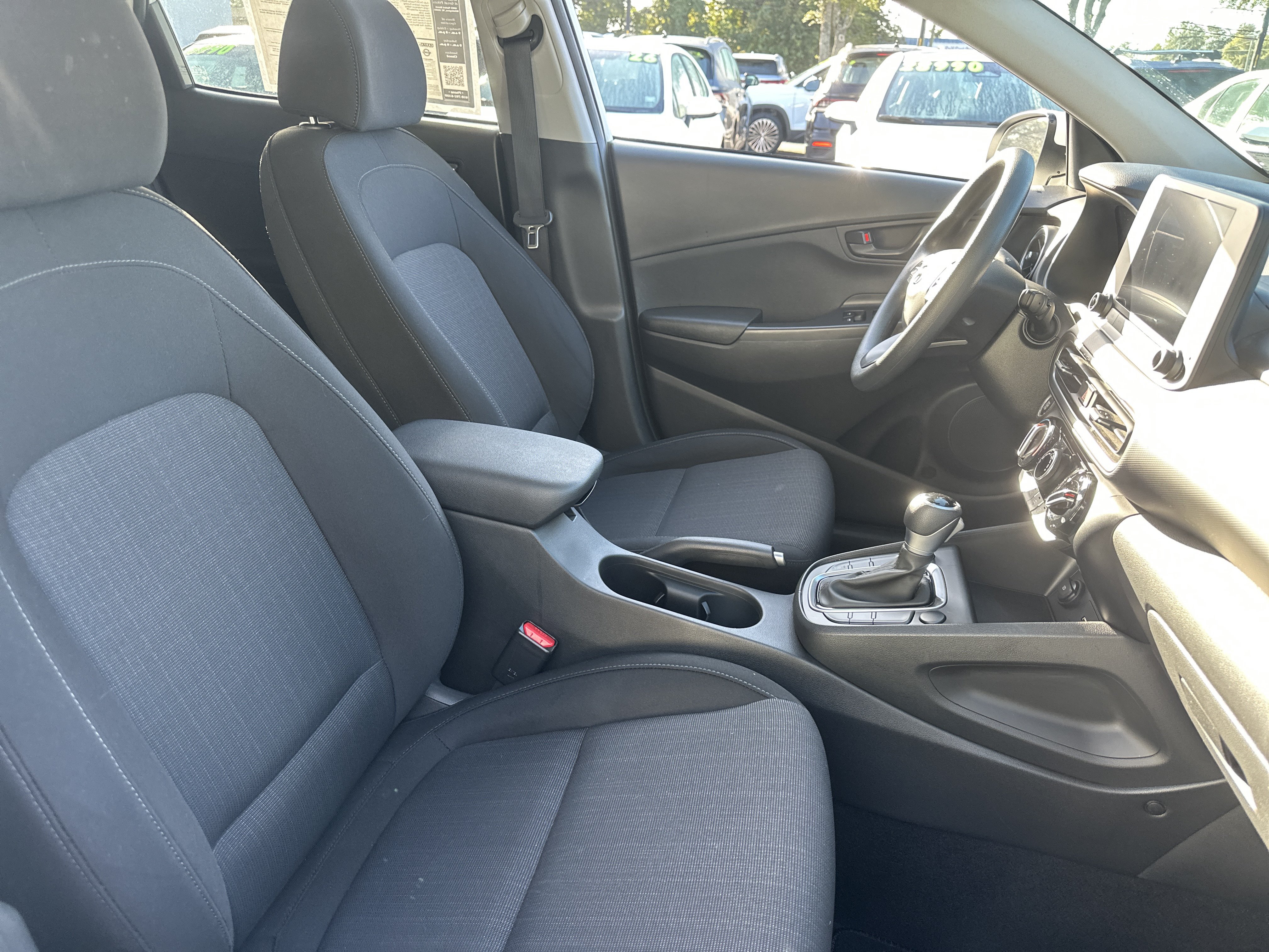Used 2022 Hyundai Kona SEL w/ Cargo Package FWD image 13