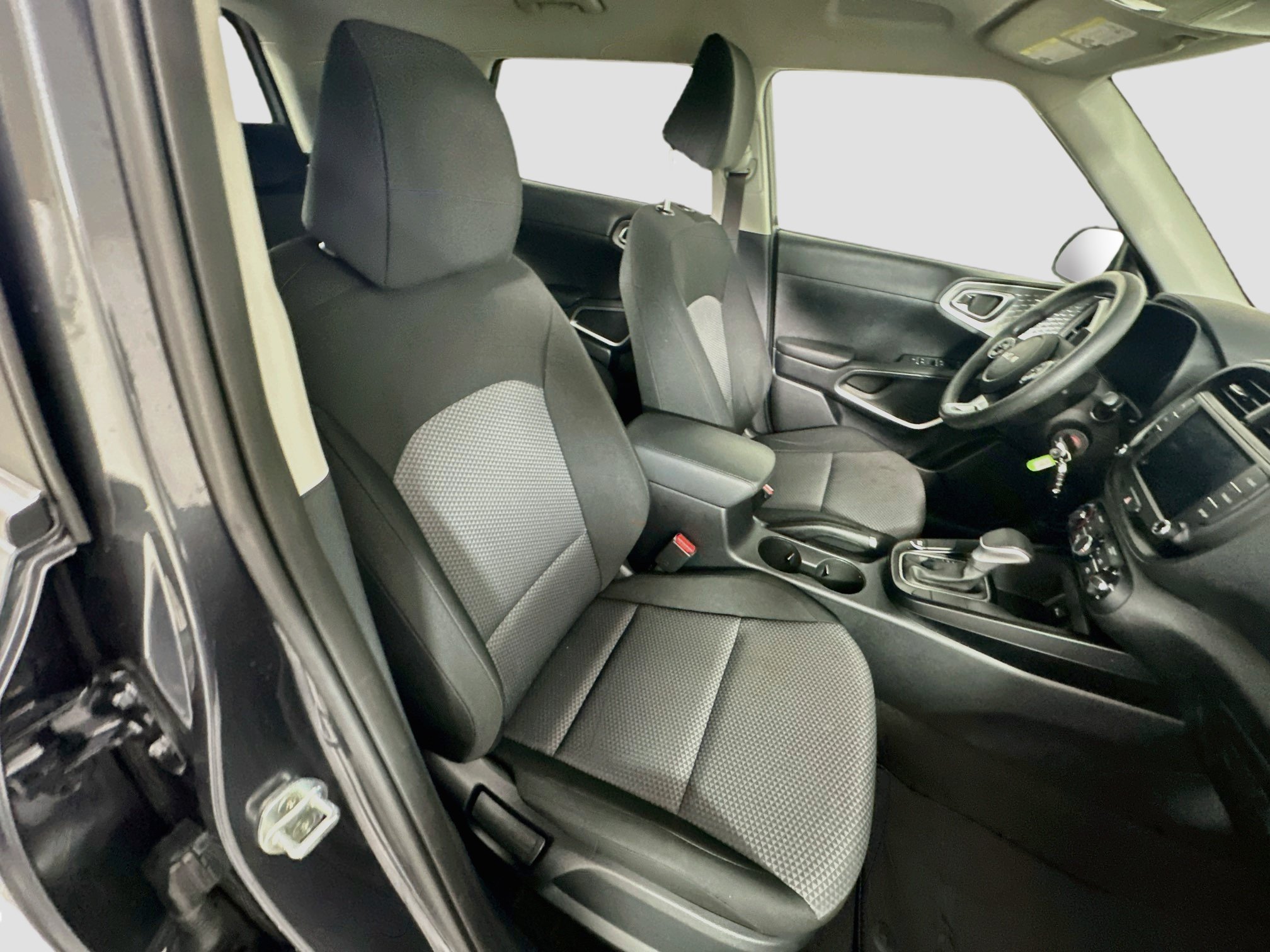 Used 2022 Kia Soul LX w/ Technology Package FWD image 29