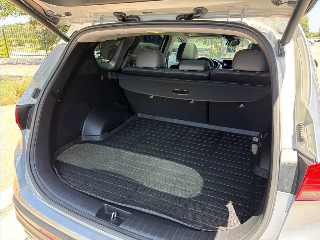 Used 2023 Hyundai Santa Fe Limited FWD image 43