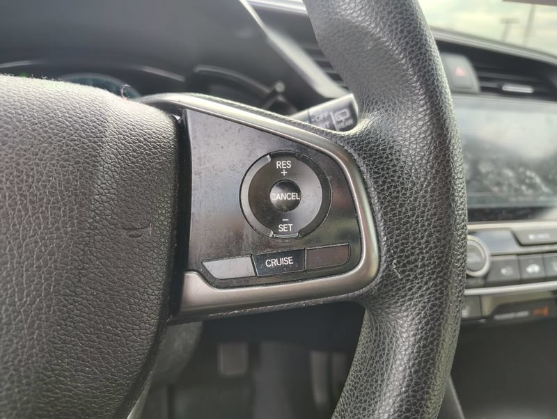 Used 2018 Honda Civic EX image 13