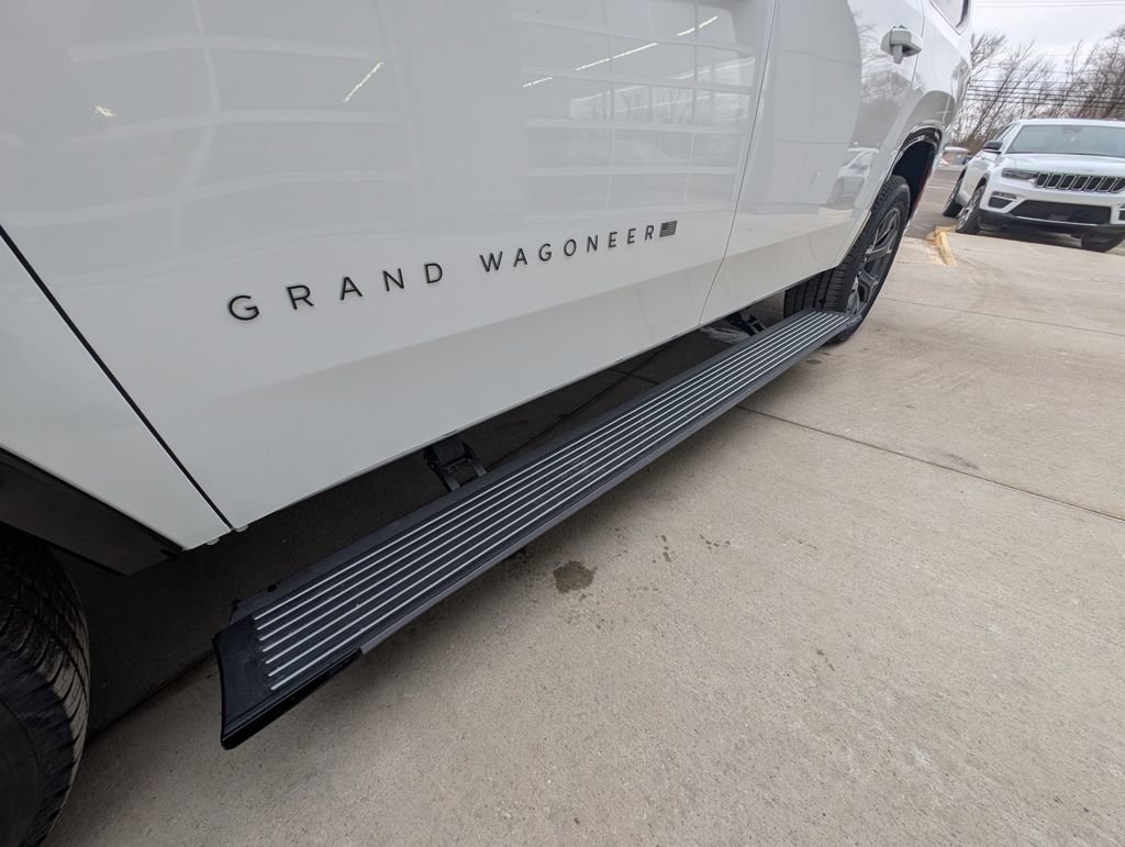 New 2026 Jeep Grand Wagoneer L Limited w/ Premium Group II image 49