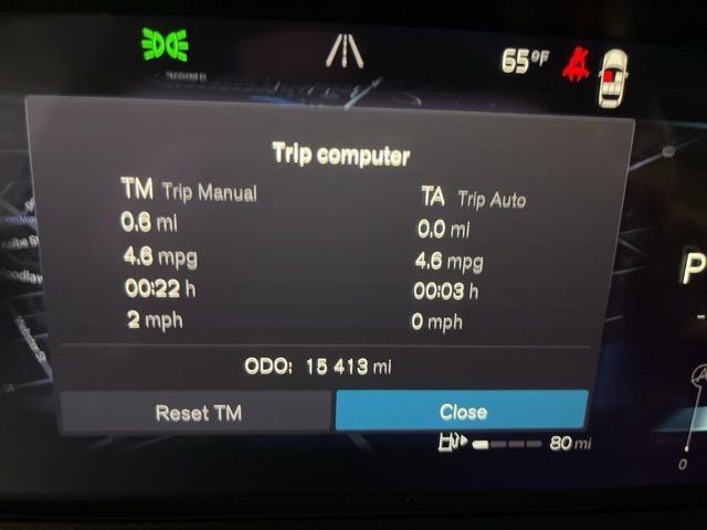 Used 2023 Volvo XC40 B5 Plus w/ Driver Assist Package image 24