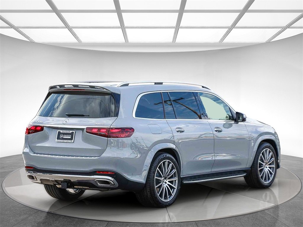 New 2026 Mercedes-Benz GLS 580 4MATIC image 4