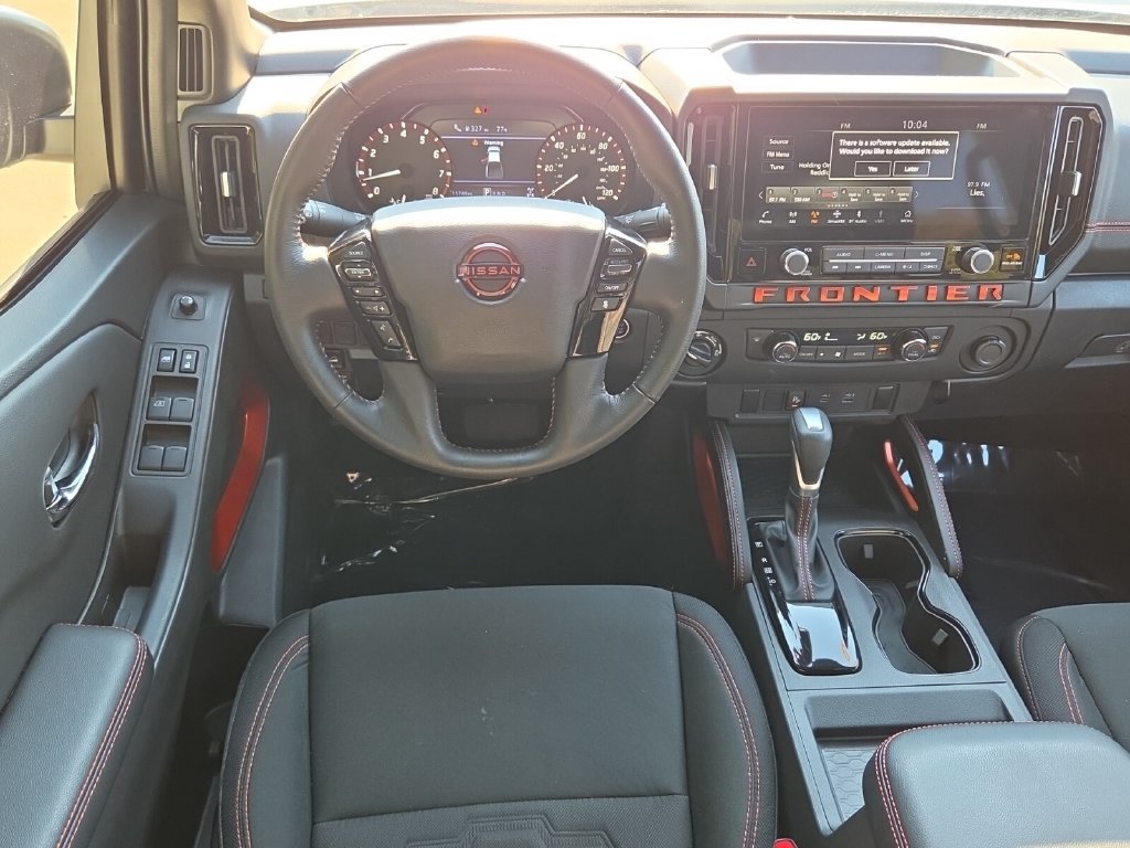 Used 2025 Nissan Frontier PRO-4X w/ Interior Protection Package AWD/4WD image 14
