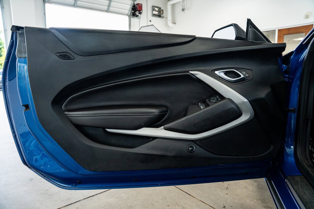 Used 2022 Chevrolet Camaro LT image 28