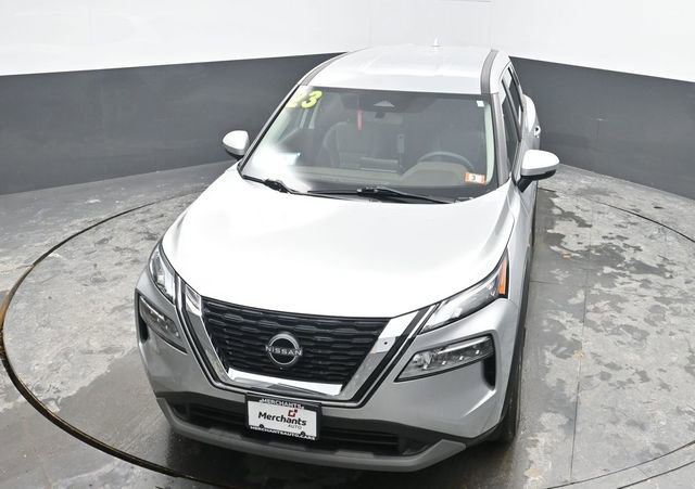 Used 2023 Nissan Rogue SV image 25