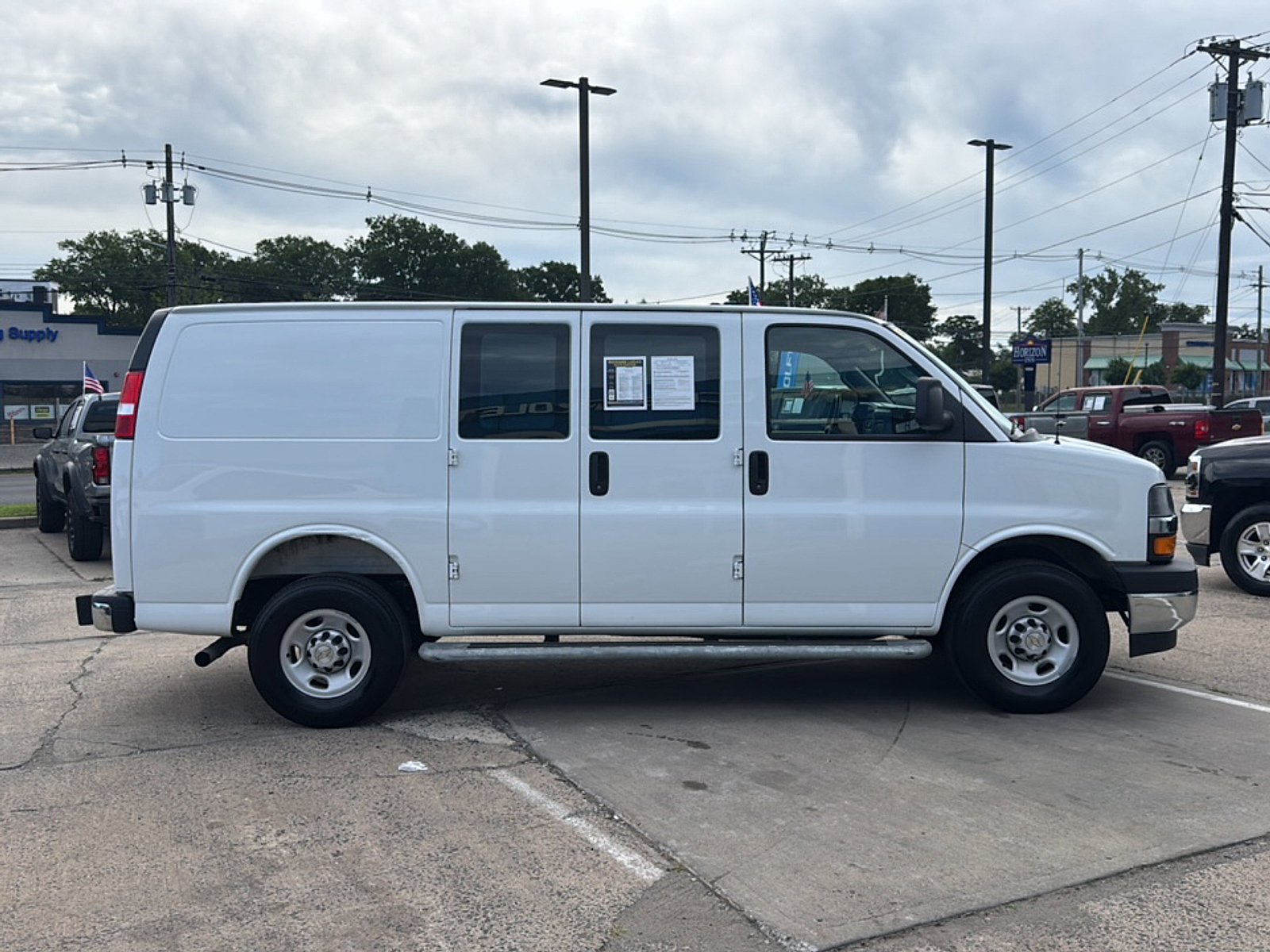 Certified 2025 Chevrolet Express 2500 w/ Driver Convenience Package RWD image 9