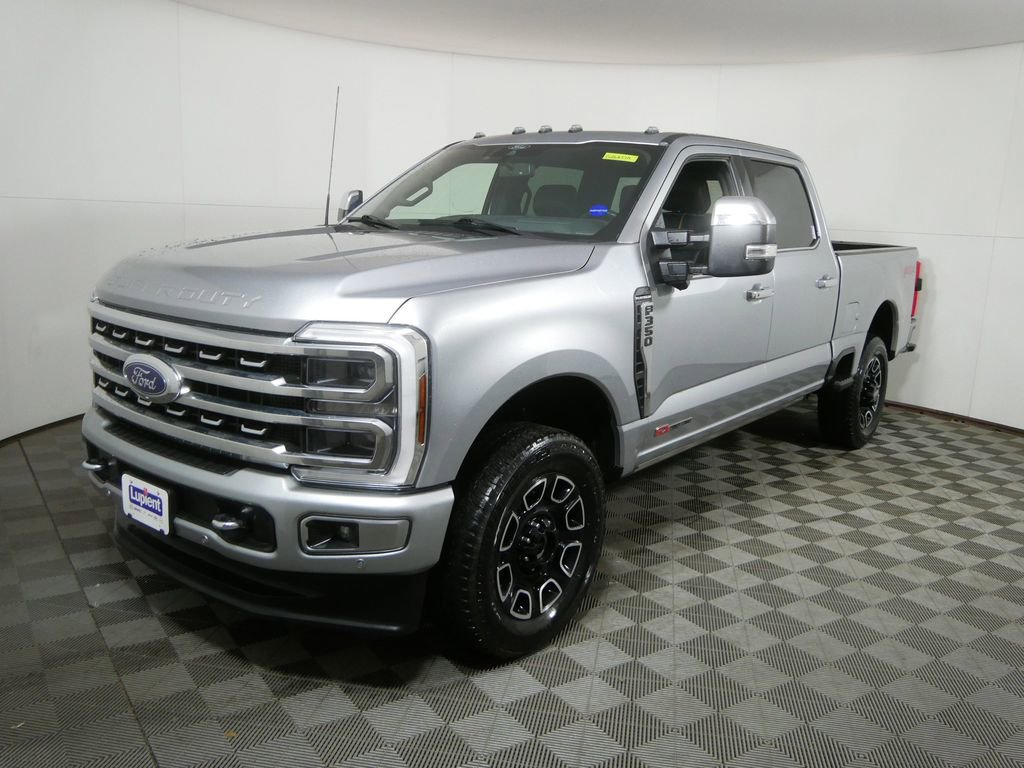Used 2024 Ford F350 Platinum w/ FX4 Off-Road Package image 6
