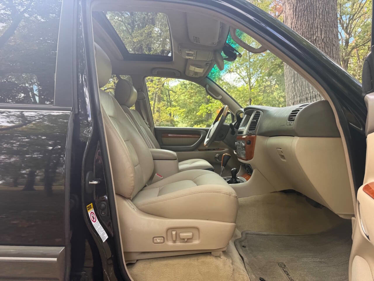 Used 2004 Lexus LX 470 4WD image 42