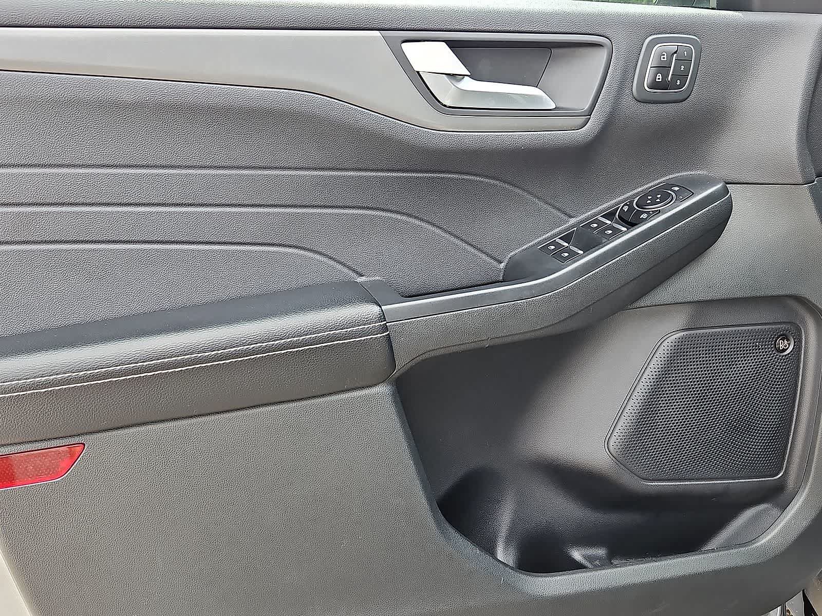 Used 2023 Ford Escape Active w/ Tech Pack #2 FWD image 20