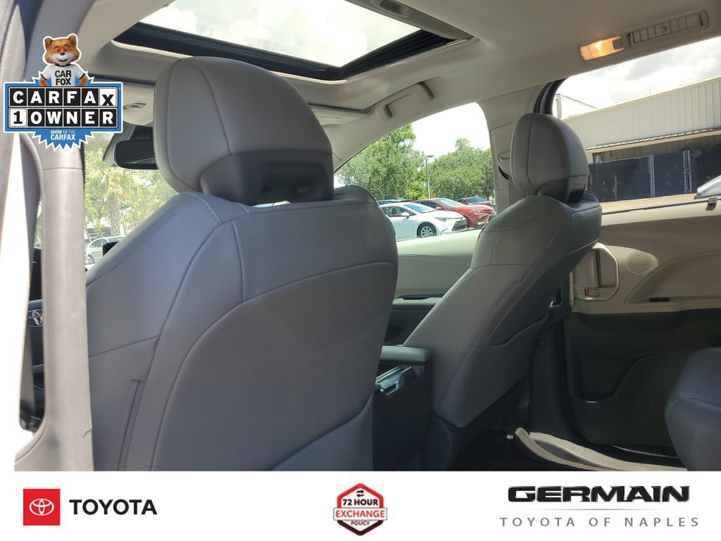 Certified 2021 Toyota Sienna XLE FWD image 23