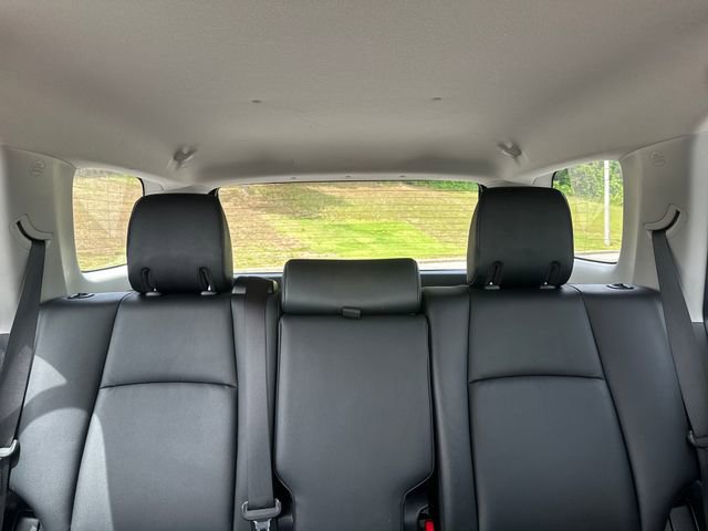 Used 2022 Toyota 4Runner TRD Sport w/ Technology Package AWD/4WD image 16