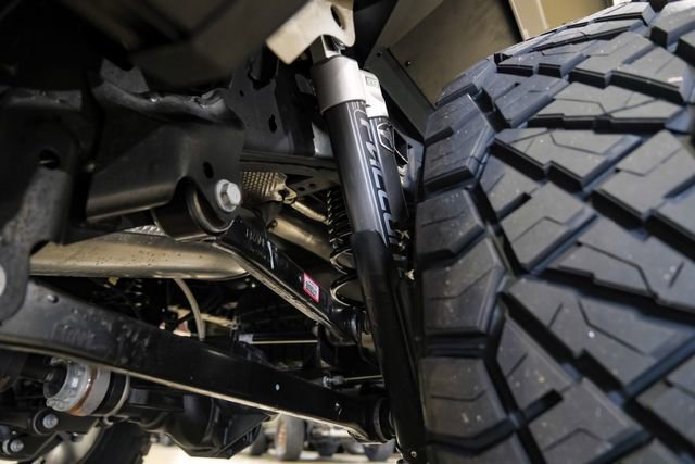 Used 2025 Jeep Gladiator Rubicon w/ Safety Group AWD/4WD image 49