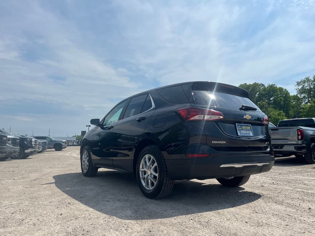 Used 2024 Chevrolet Equinox LT AWD/4WD image 8