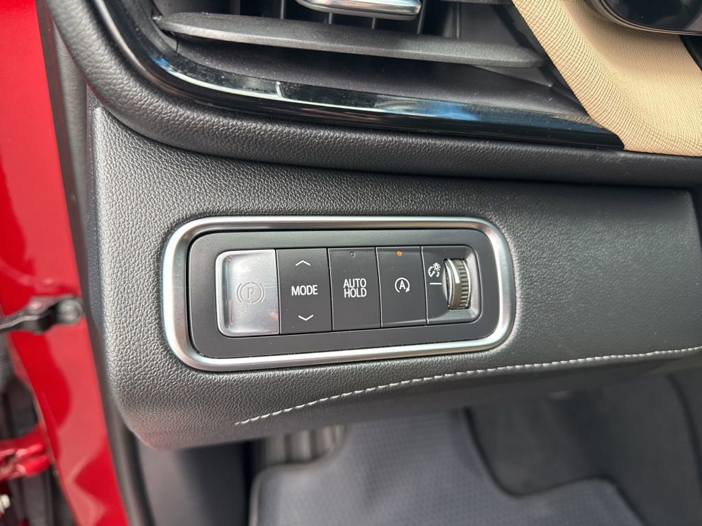 Used 2025 Buick Enclave Preferred w/ Power Package image 20