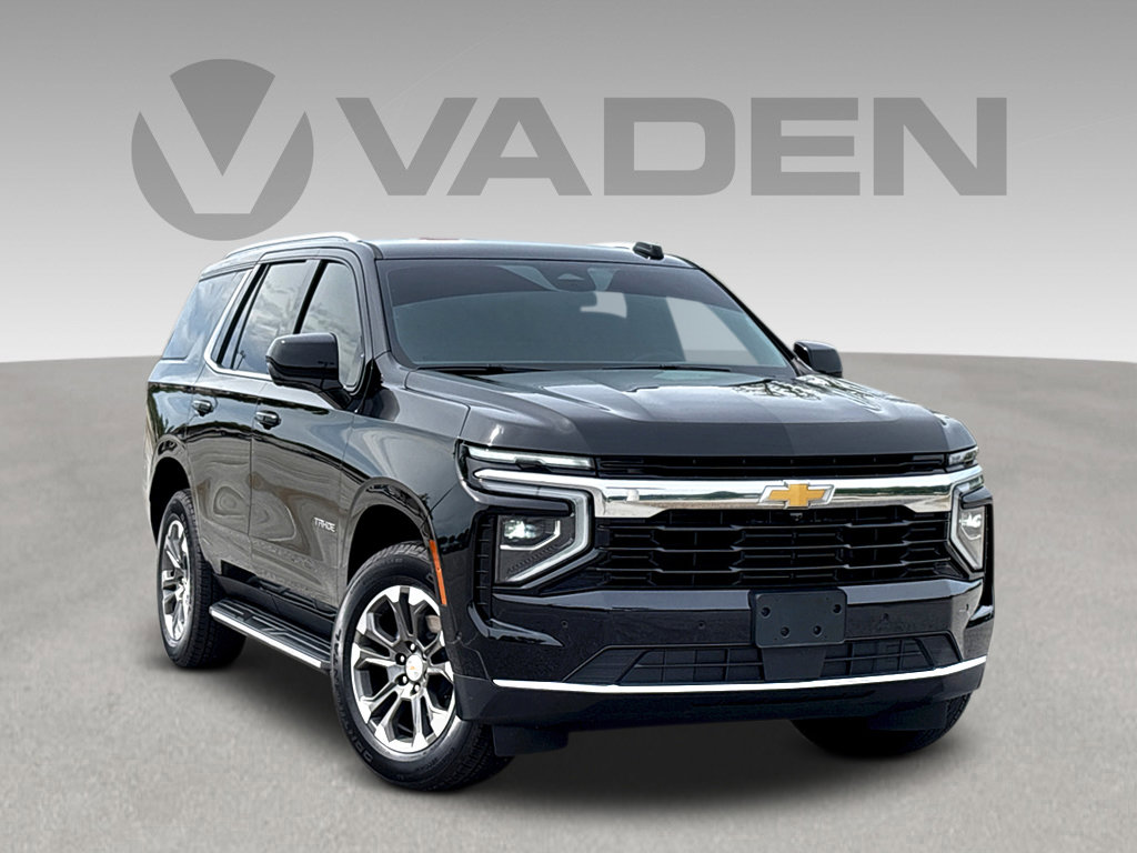 Used 2025 Chevrolet Tahoe LS RWD image 1