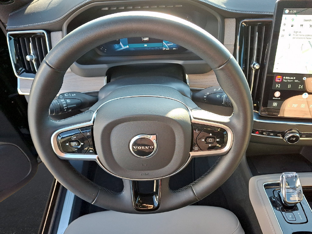 Certified 2025 Volvo XC90 B5 Core w/ Protection Package AWD/4WD image 22
