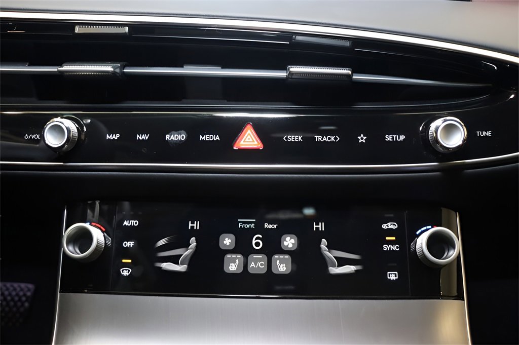 New 2026 Genesis GV70 2.5T Select image 22