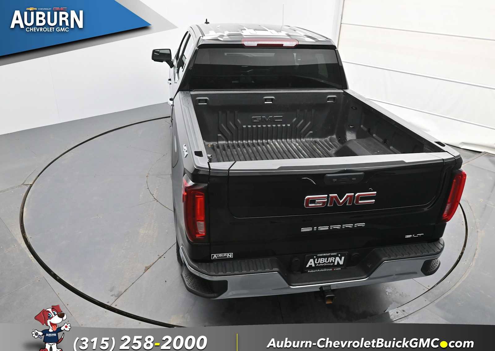 Used 2024 GMC Sierra 1500 SLT image 28