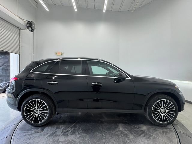 New 2026 Mercedes-Benz GLC 300 image 14