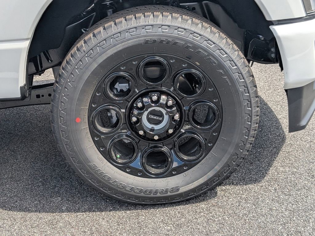 New 2026 Ford F250 Lariat w/ Black Appearance Package image 14