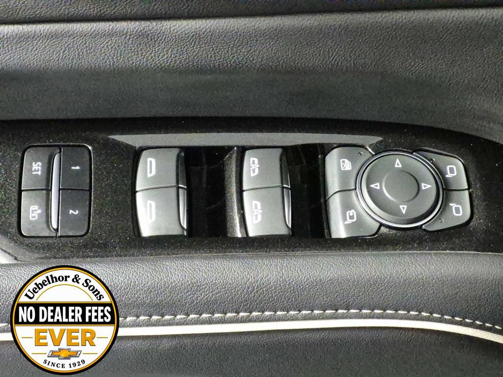 Certified 2023 Cadillac Escalade Luxury w/ LPO, Floor Liner Package AWD/4WD image 16