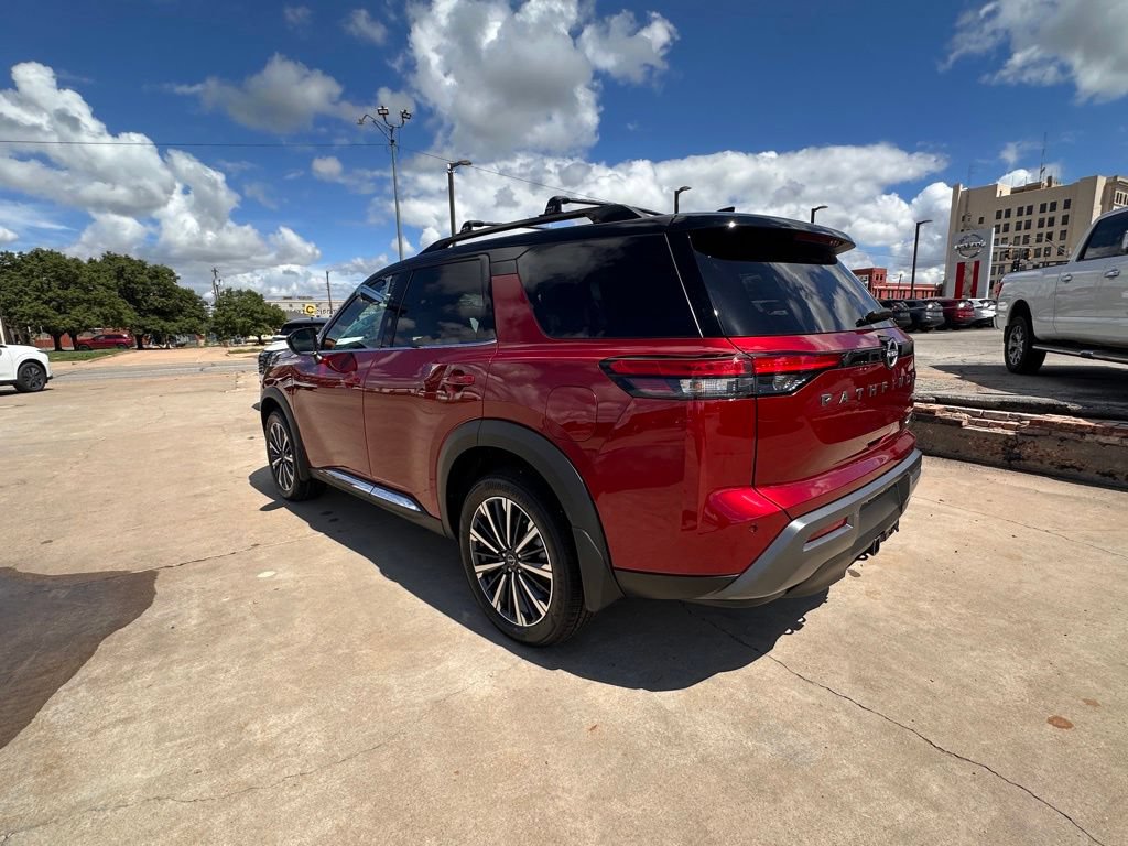 New 2026 Nissan Pathfinder Platinum AWD/4WD image 3