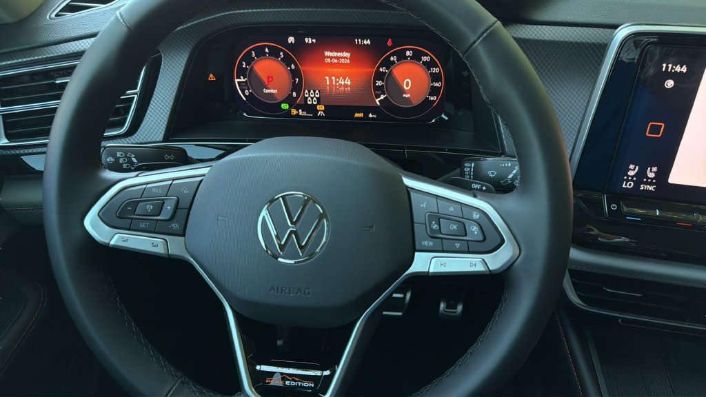 New 2026 Volkswagen Atlas Peak Edition AWD/4WD image 11