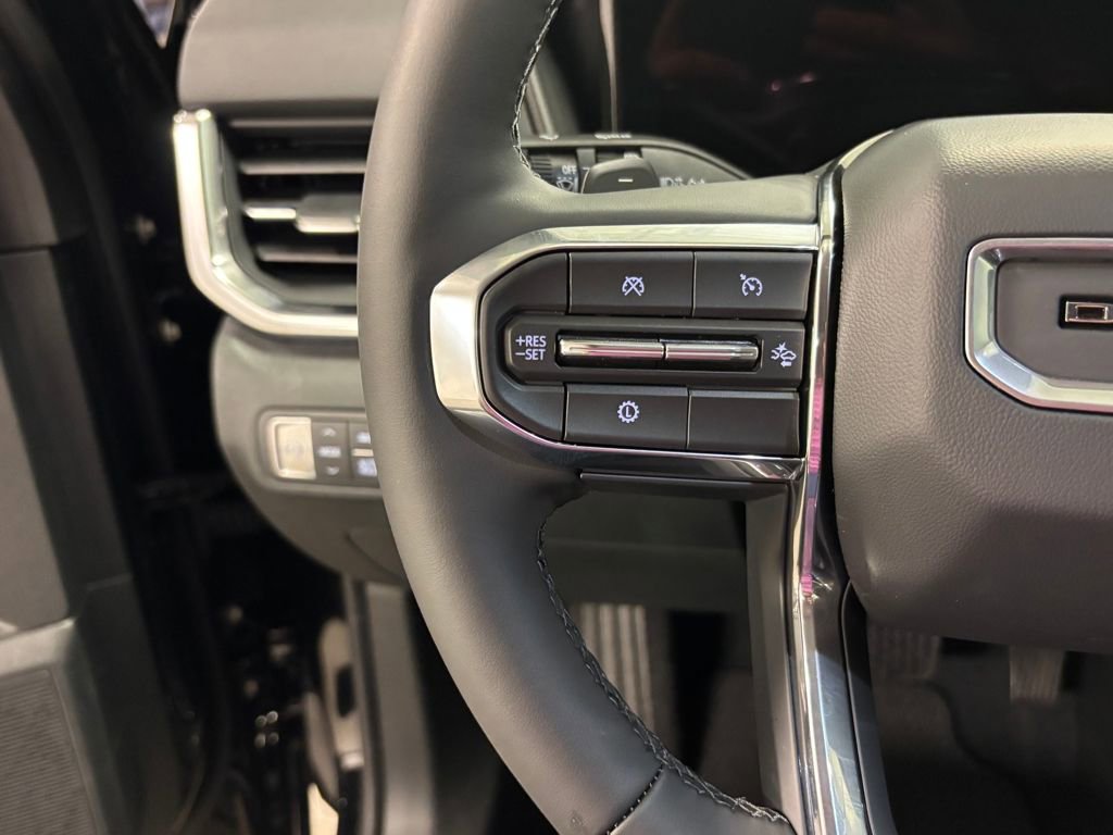 New 2026 GMC Terrain Denali w/ LPO, Floor Liner Package image 27