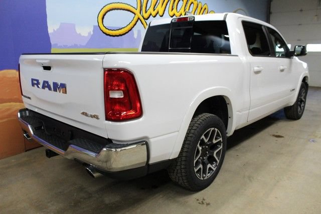 Used 2025 RAM 1500 Laramie AWD/4WD image 4