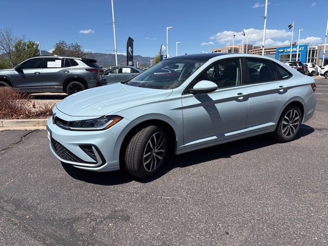 New 2026 Volkswagen Jetta SE FWD image 3