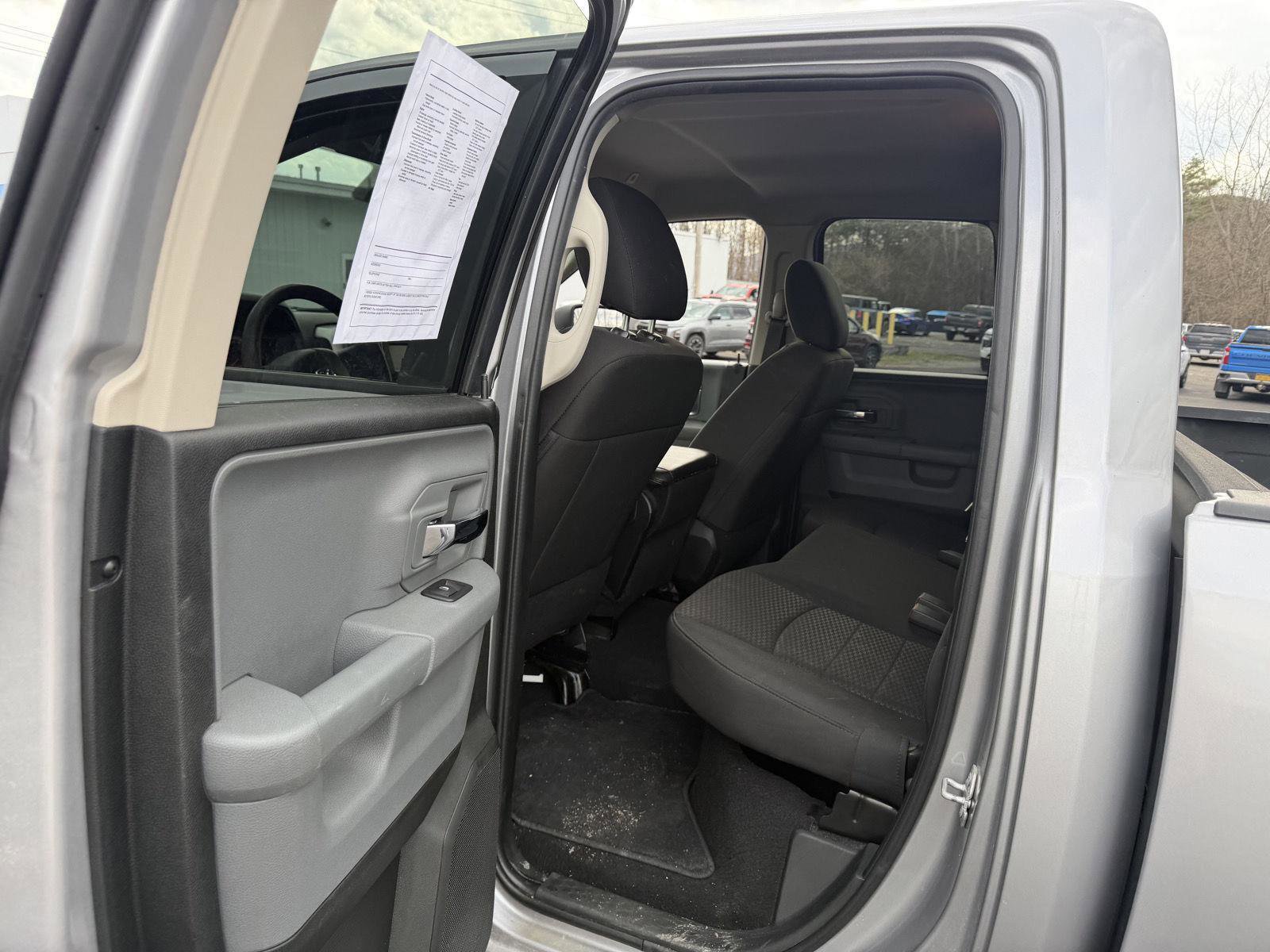 Used 2019 RAM 1500 Classic Warlock AWD/4WD image 16