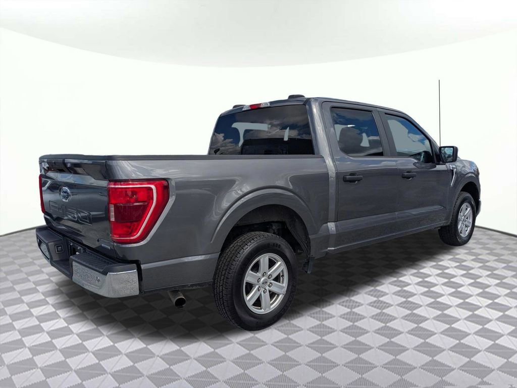 Used 2023 Ford F150 XLT image 3