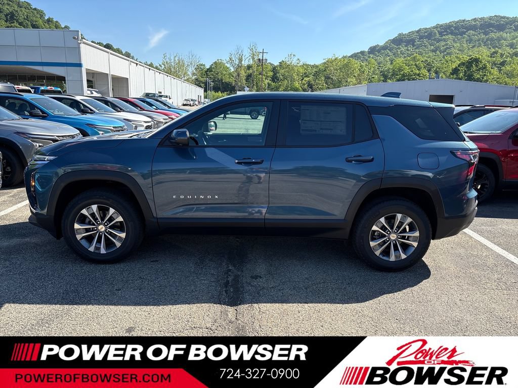 New 2026 Chevrolet Equinox LT w/ Safety and Technology Package AWD/4WD image 2