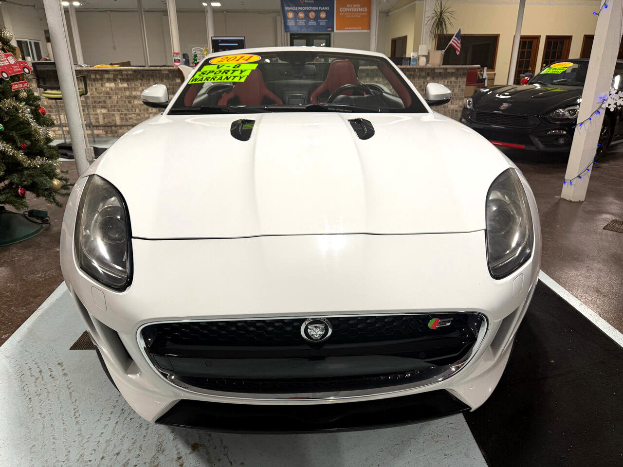 Used 2014 Jaguar F-TYPE S image 2