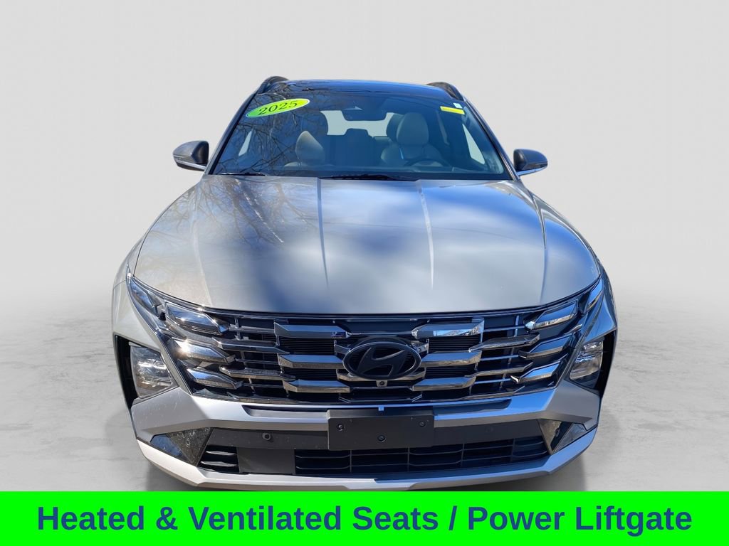 Used 2025 Hyundai Tucson Limited image 10