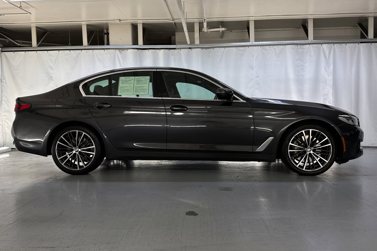 Used 2023 BMW 530i w/ Convenience Package image 7