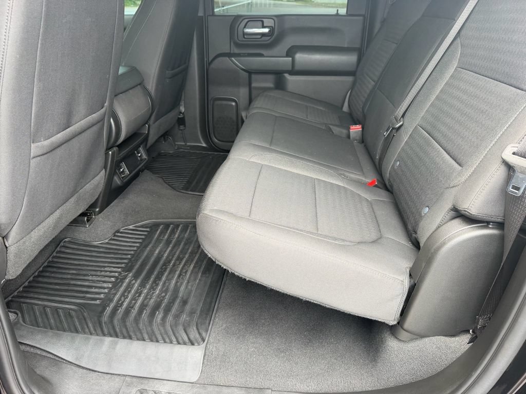 Used 2023 Chevrolet Silverado 2500 Custom w/ Custom Convenience Package AWD/4WD image 15