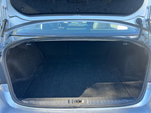 Used 2017 Subaru Legacy 2.5i Limited AWD/4WD image 21