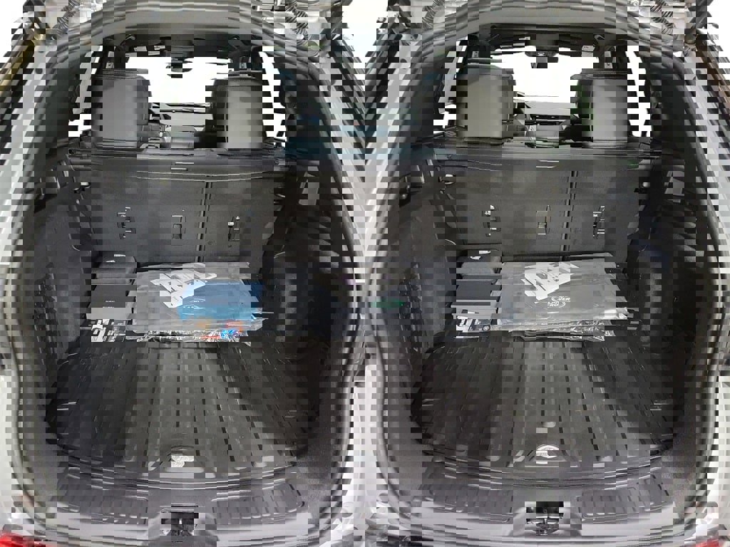 New 2025 Land Rover Discovery Sport Dynamic SE image 28