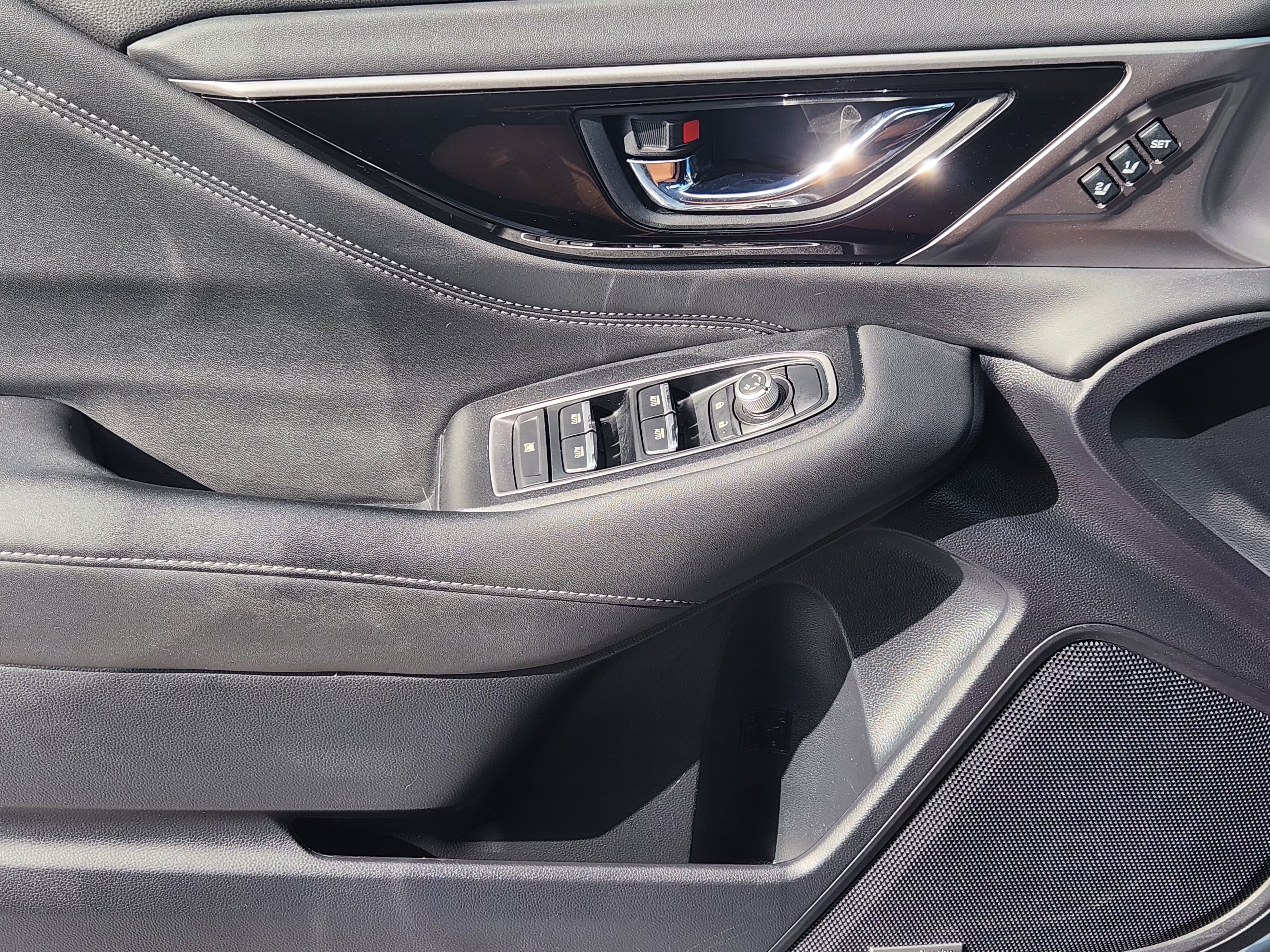 Used 2020 Subaru Legacy Limited AWD/4WD image 24